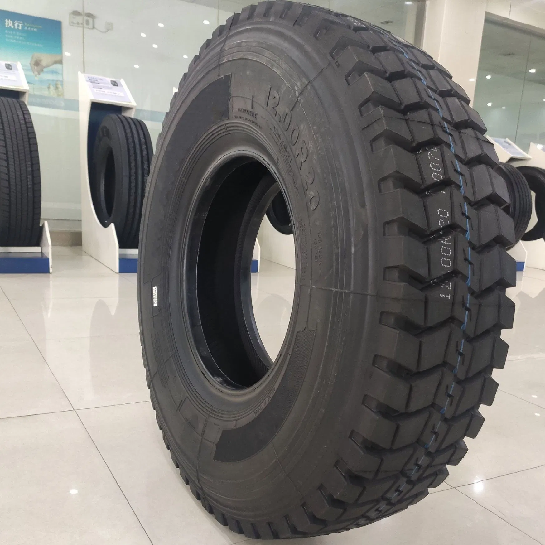 Cost-Effective Radial TBR Tire for Bus and Truck 325/95r24 S779 Tire Tyre-16