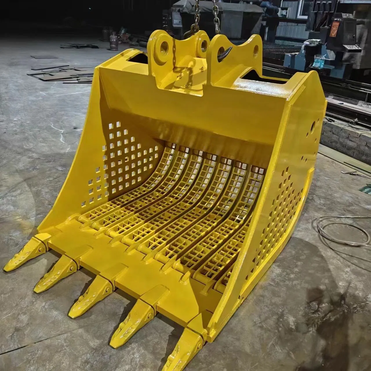 Various Models Types Rock Crusher Bucket Excavator Rotating Excavator Bucket-5