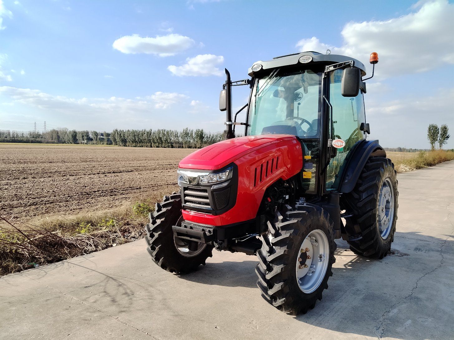 Agricultural Tractors 50 to 260 HP for Sale