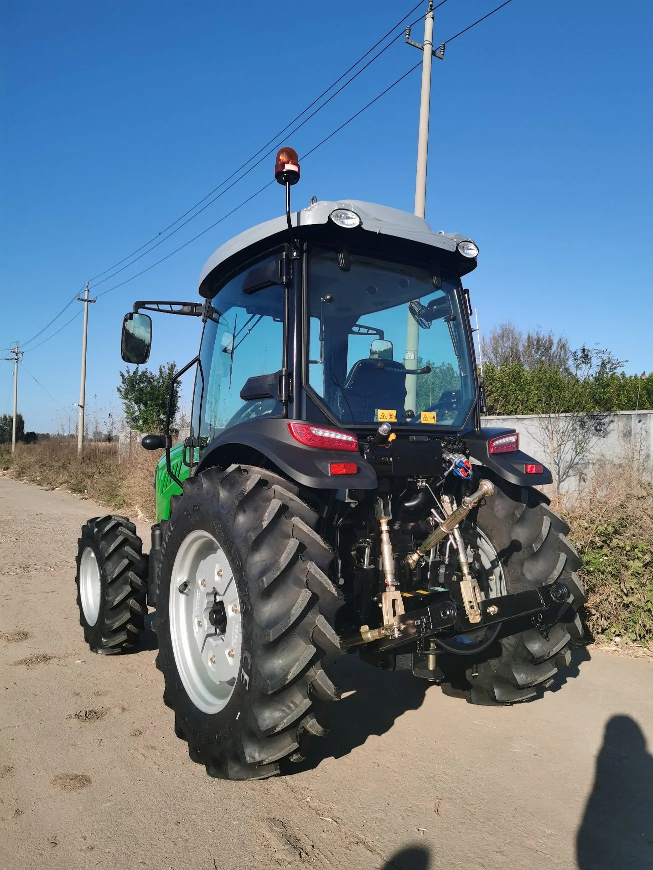 Agricultural Tractors 50 to 260 Horsepower for Farming Hot Sale-7