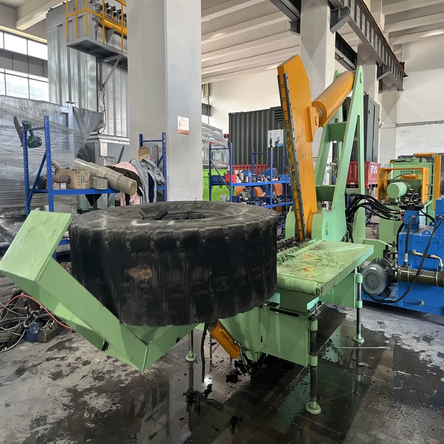 Rubber Cutter Powder Miller Waste Tyre Shredding Machinery Recycling Tire Machine-2