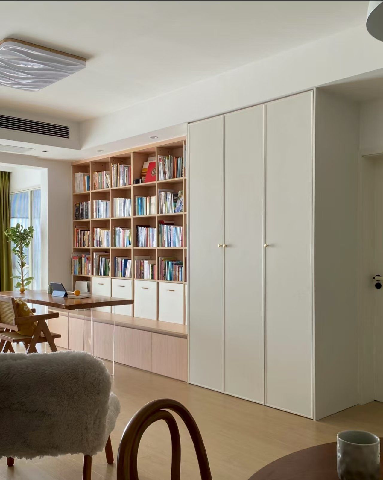 Wood/White Customized Living Room Wooden Furniture Storage Wholesale Wooden Library Solid Oak Bookcase