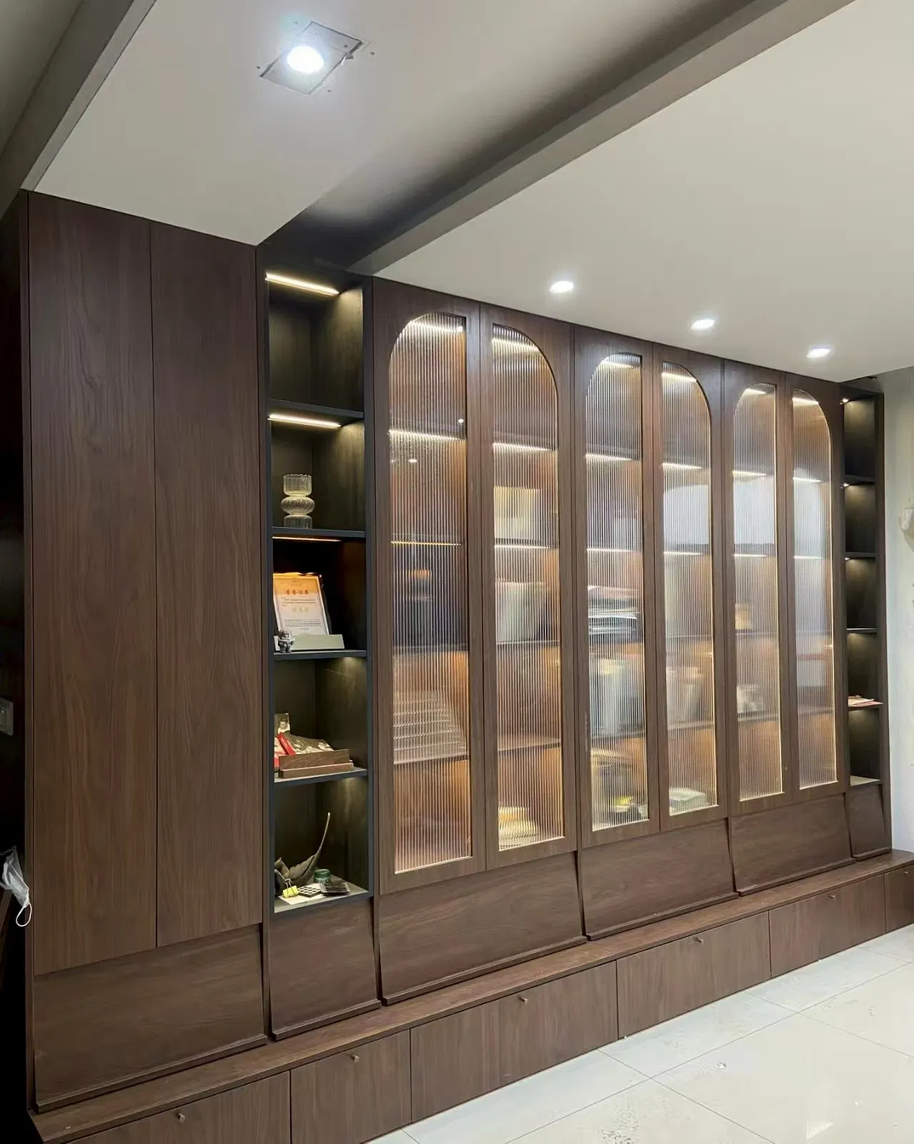 Composite Solid Wood Personalized Custom Living Room Furniture Wooden Office Wall Shelving Office Bookcase Partition-13